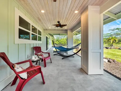 15-2043 4th Avenue Keaau HI 96749