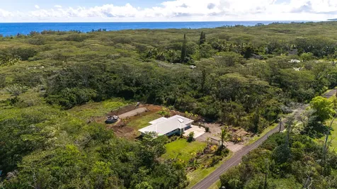 15-2043 4th Avenue Keaau HI 96749