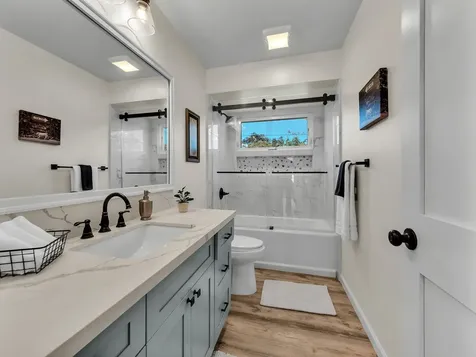 15-2043 4th Avenue Keaau HI 96749