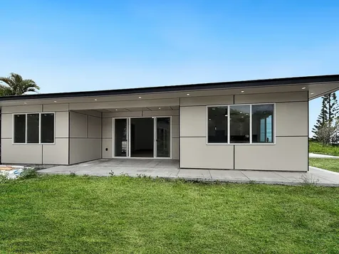 94-179 Wakea Avenue Naalehu HI 96772