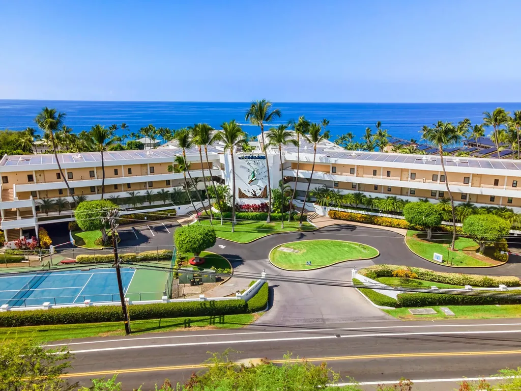 75-6040 Royal Sea Cliff Club Kailua-kona HI 96740