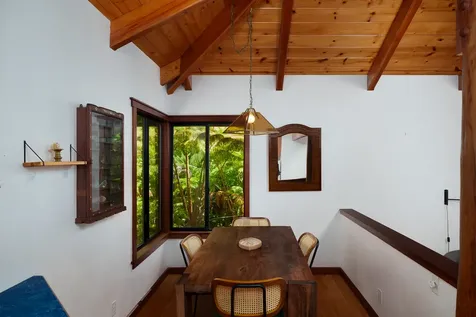 19-3975 Laukapu Avenue Volcano HI 96785