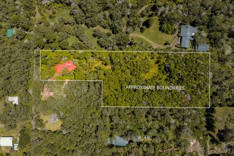 19-3975 Laukapu Avenue Volcano HI 96785