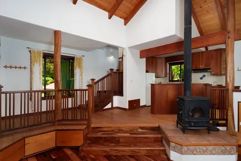 19-3975 Laukapu Avenue Volcano HI 96785