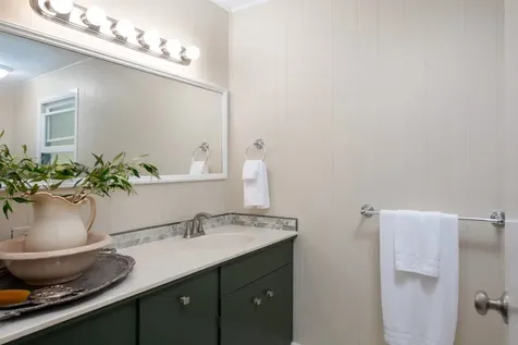 64-798 Mamalahoa Highway Kamuela HI 96743