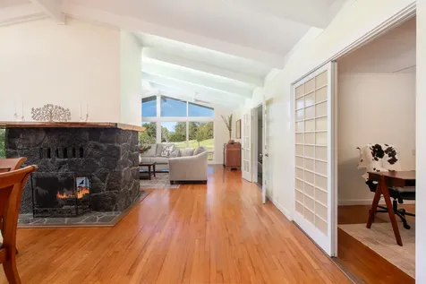 64-798 Mamalahoa Highway Kamuela HI 96743