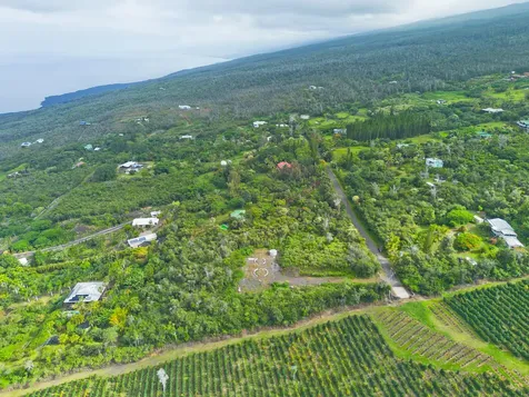 88-1581 Papio Drive Captain Cook HI 96704