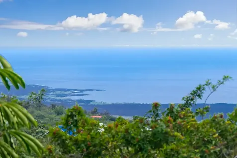 88-1581 Papio Drive Captain Cook HI 96704