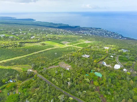 88-1581 Papio Drive Captain Cook HI 96704