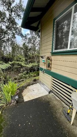 11-3324-a Mokuna Street Volcano HI 96785