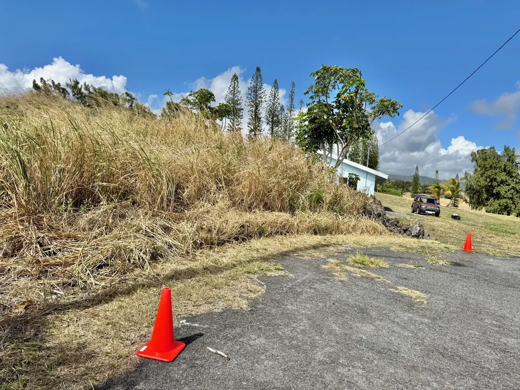 Hekau Place Naalehu HI 96772