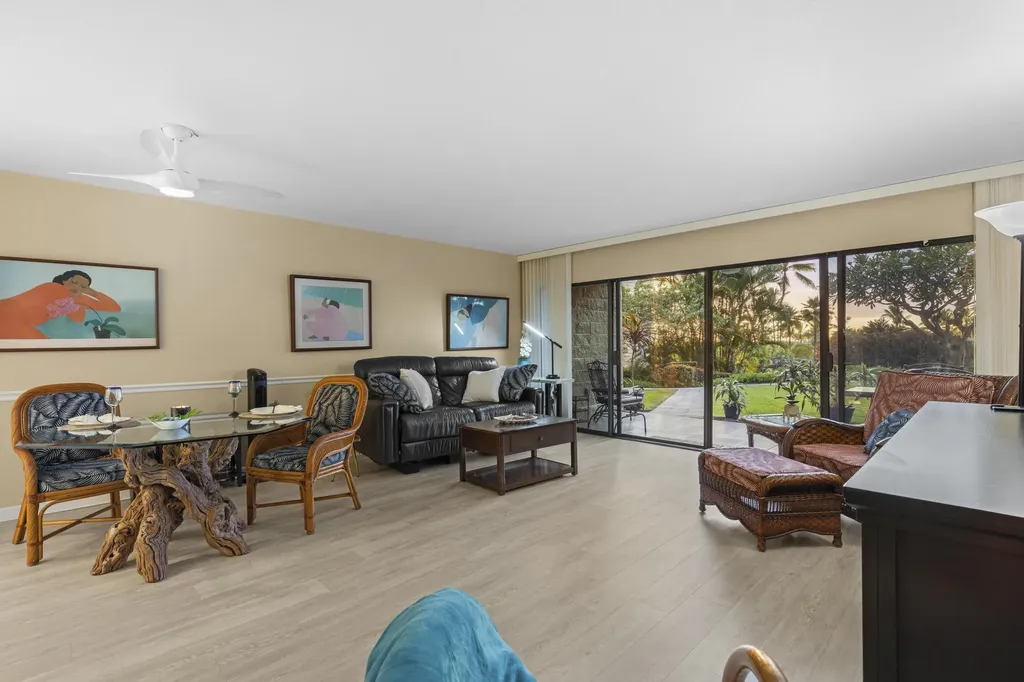 78-7070 Alii Drive Kailua-kona HI 96740