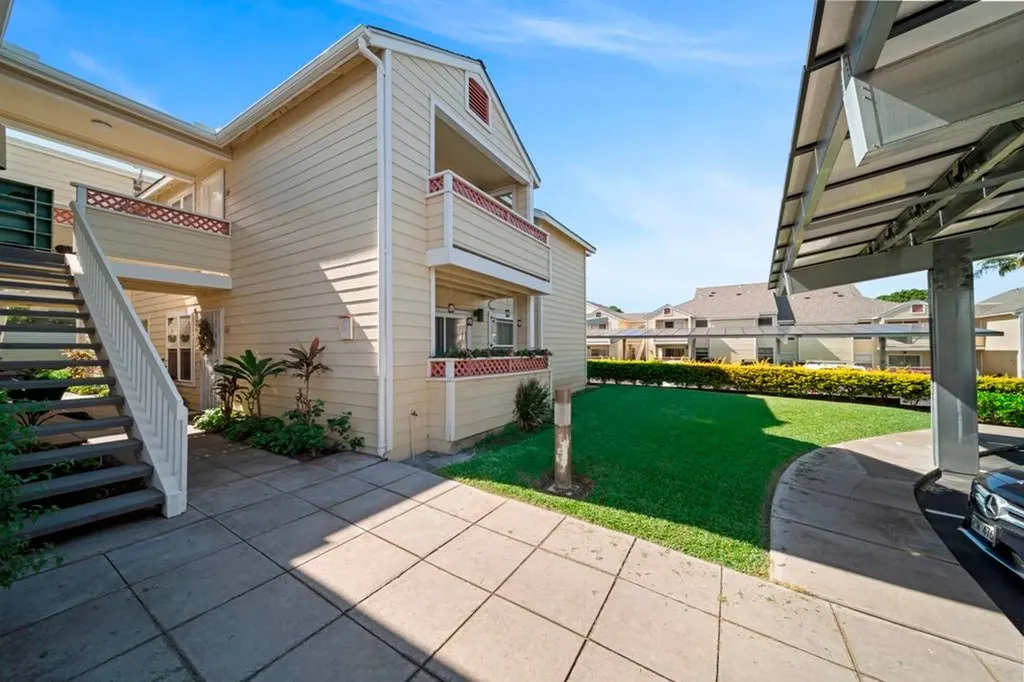 68-3831 Lua Kula Street Waikoloa HI 96738