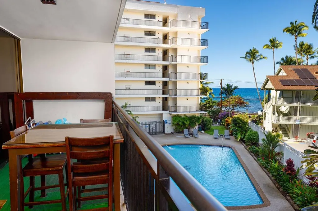 75-5782 Kuakini Highway Kailua-kona HI 96740