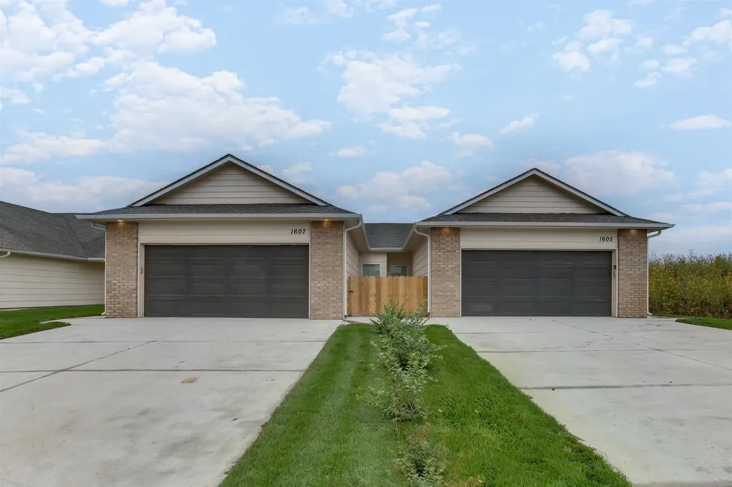 12776-12778 W Wheatland Wichita KS 67235