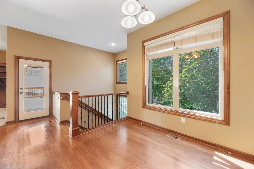 829 Crescent Lakes Circle Andover KS 67002