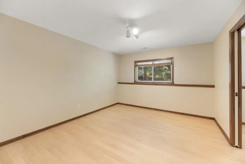 829 Crescent Lakes Circle Andover KS 67002