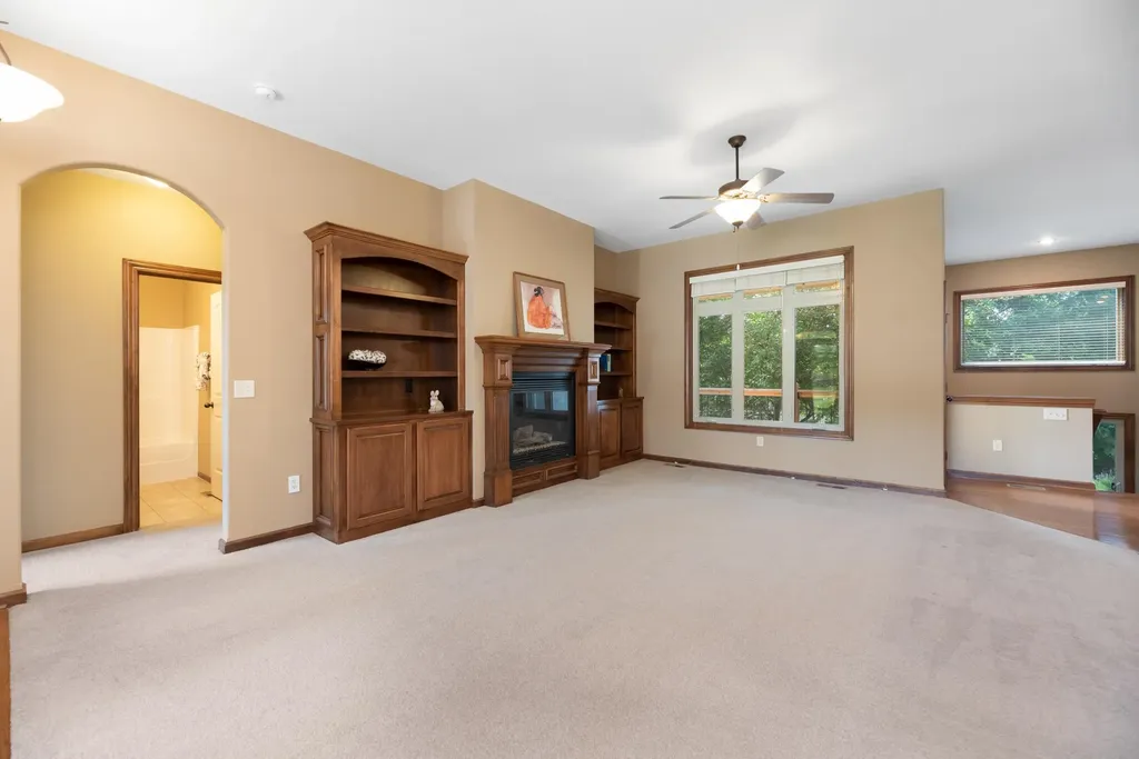 829 Crescent Lakes Circle Andover KS 67002