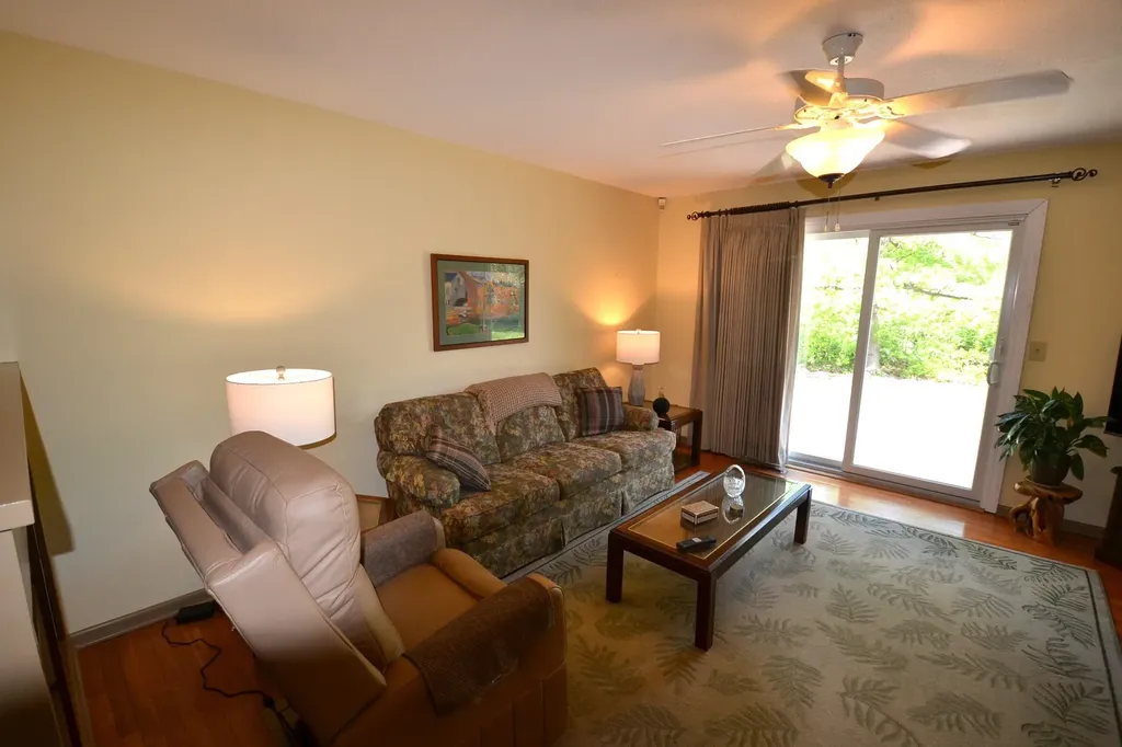 508 N Saint James Place Wichita KS 67206