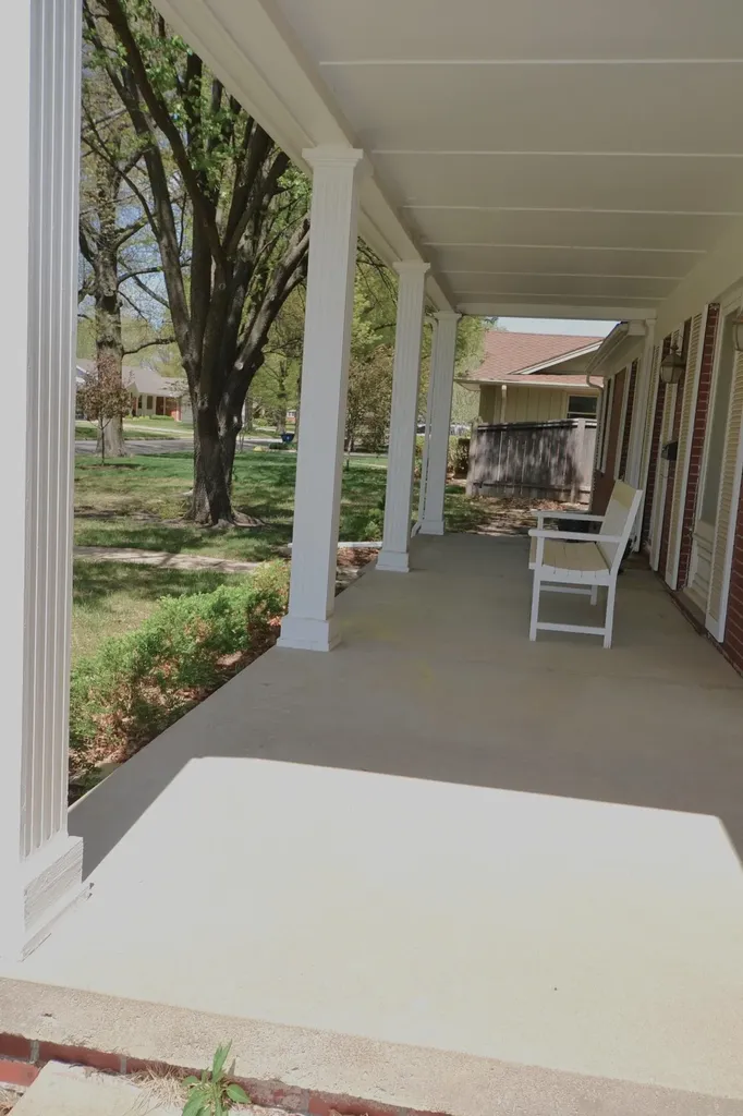 508 N Saint James Place Wichita KS 67206