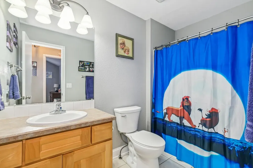 4572 N Fritillary Court Bel Aire KS 67226
