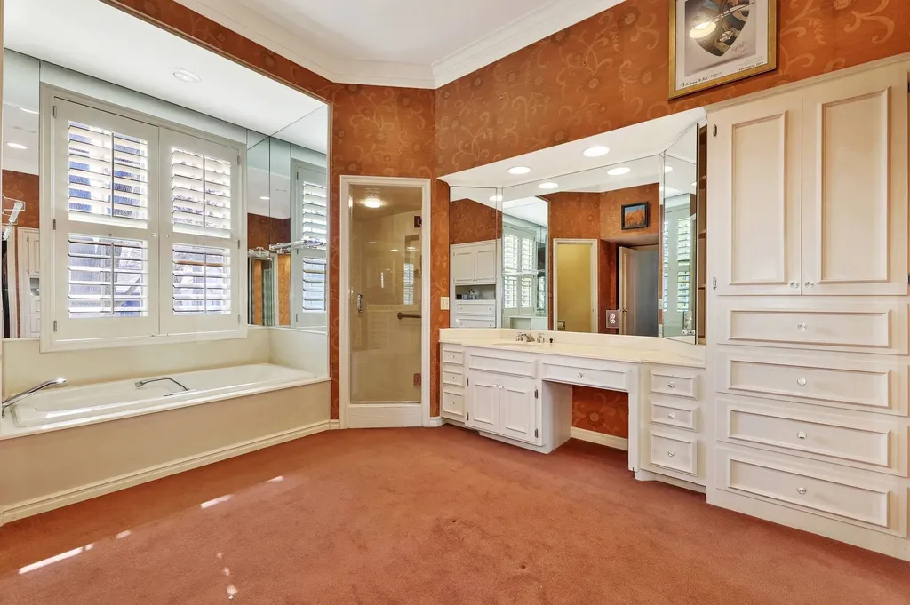 1440 N Gatewood Wichita KS 67206