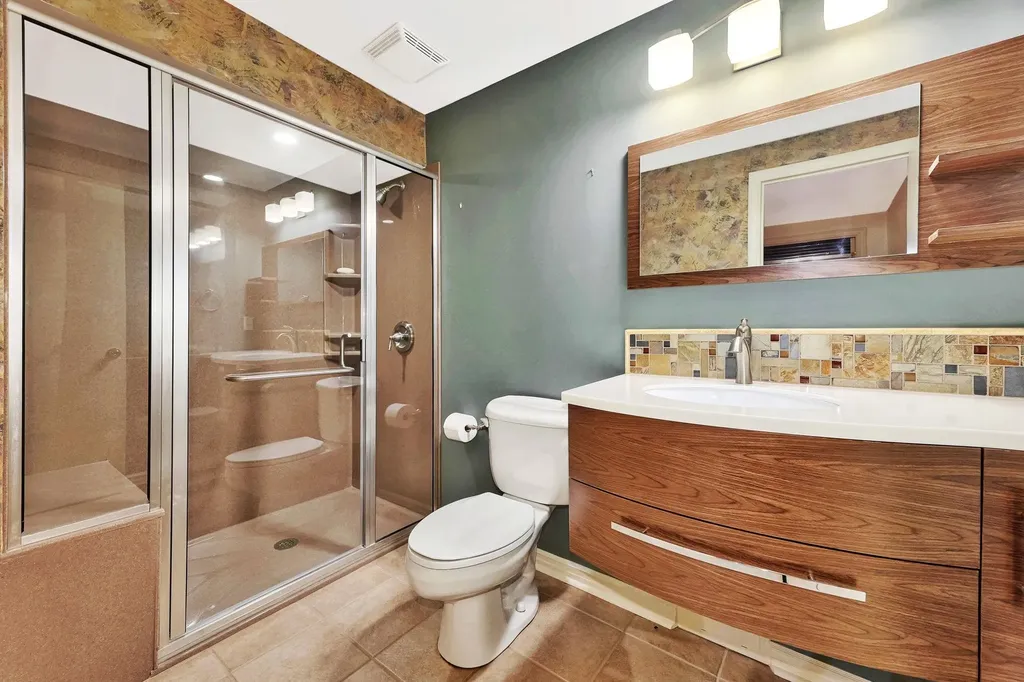 1440 N Gatewood Wichita KS 67206