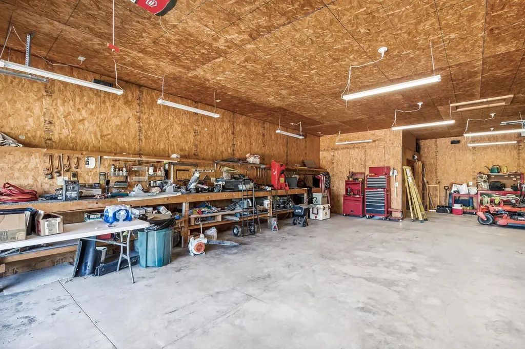 13720 SW Butler Road Rose Hill KS 67133