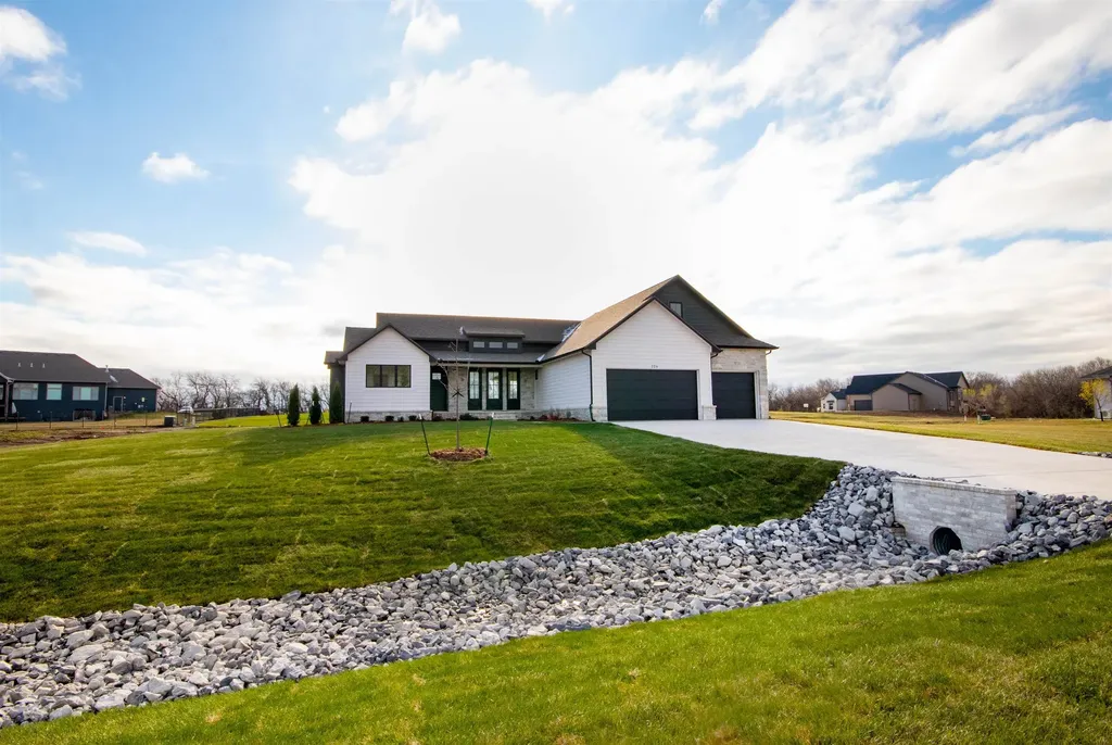 224 Cedar Ranch Street Derby KS 67037