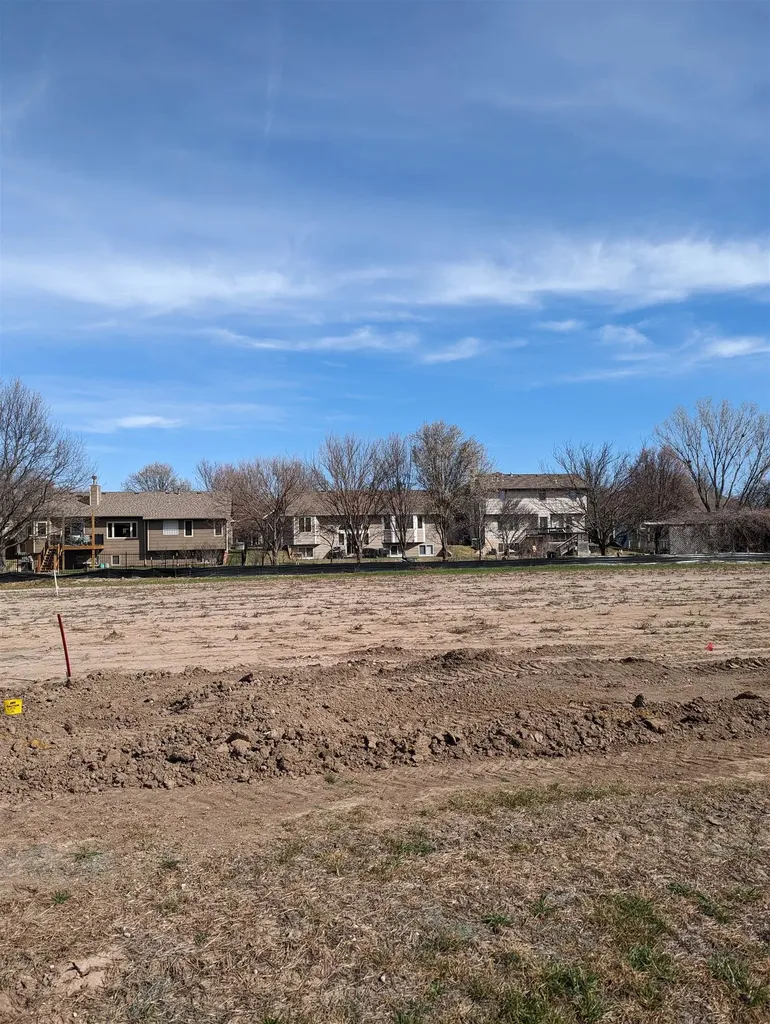 816 N Cedar Downs Circle Wichita KS 67235