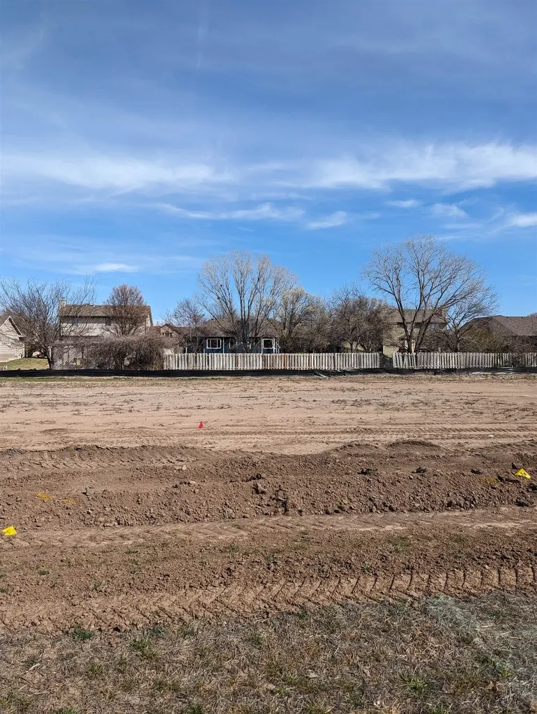 808 N Cedar Downs Circle Wichita KS 67235