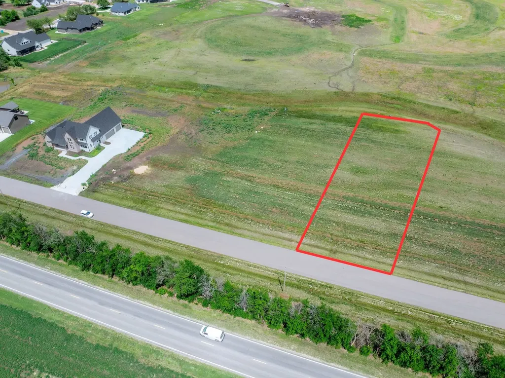 16735 W Hickory Court Goddard KS 67052