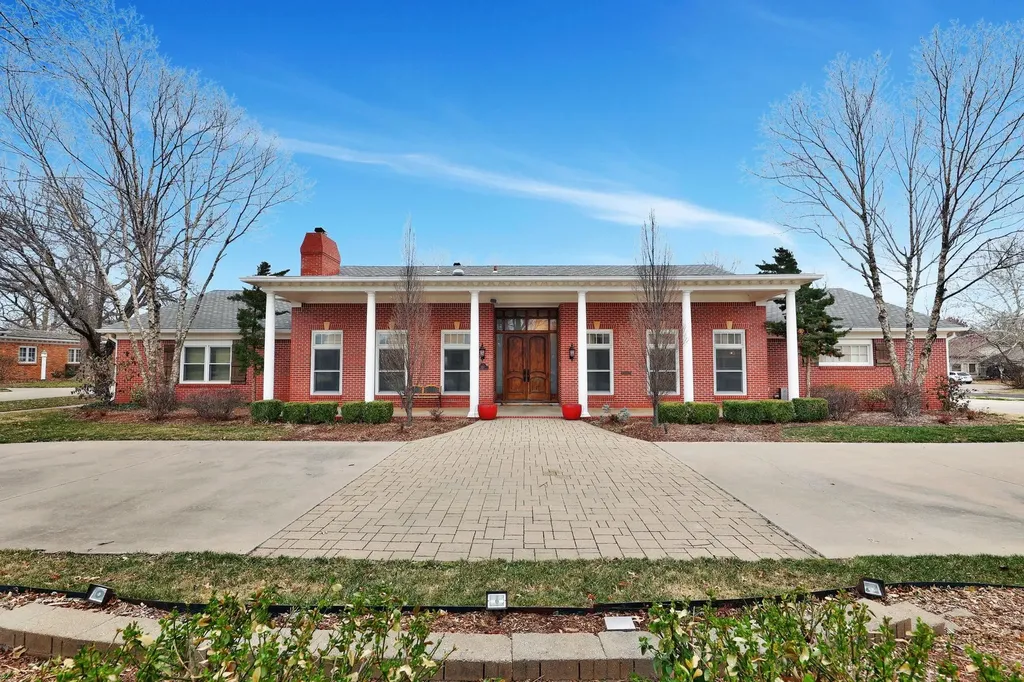 122 S Ridgecrest Street Wichita KS 67218