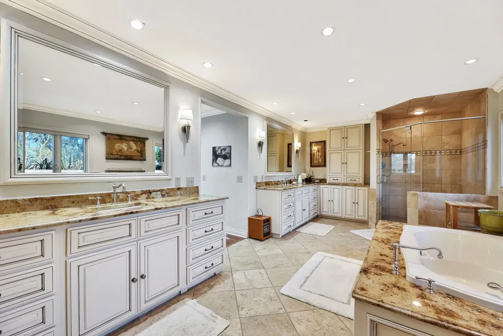 122 S Ridgecrest Street Wichita KS 67218