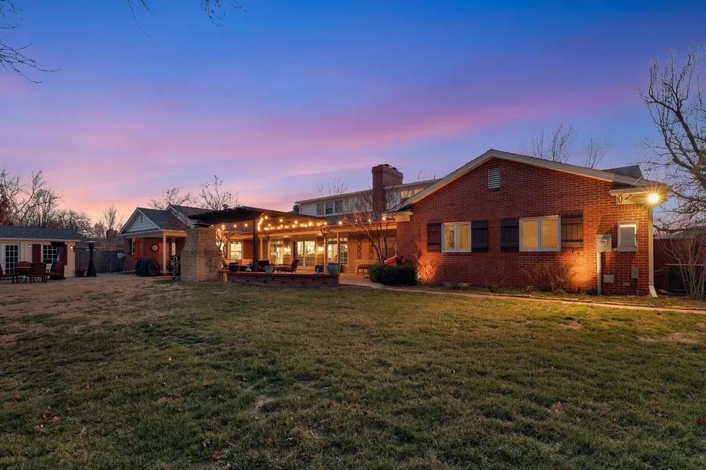 122 S Ridgecrest Street Wichita KS 67218
