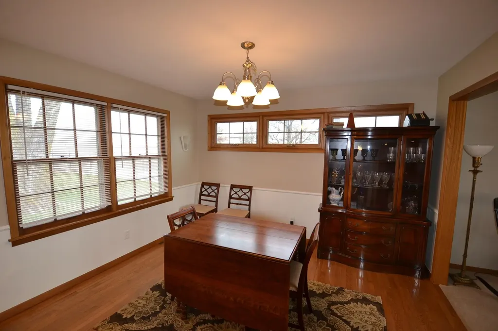 19 N High Point Road Valley Center KS 67147