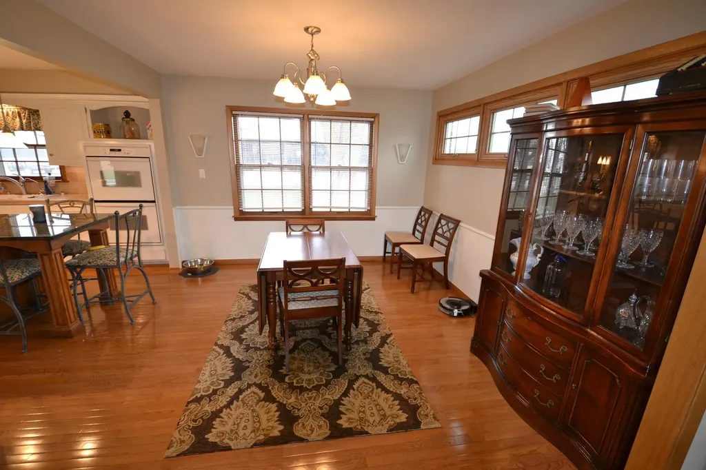19 N High Point Road Valley Center KS 67147