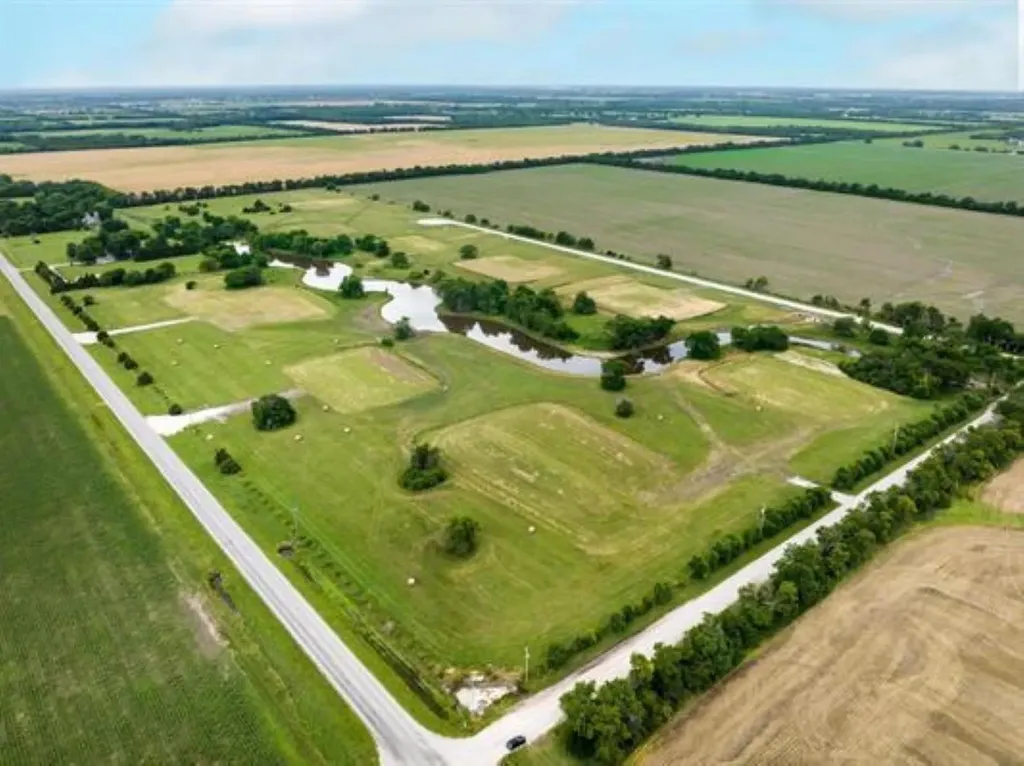 Grass Creek S30 T26 R03e Lot 8 5 Acres Benton KS 67017