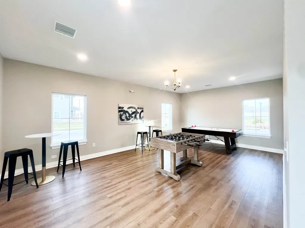 419 E Park Place Andover KS 67002
