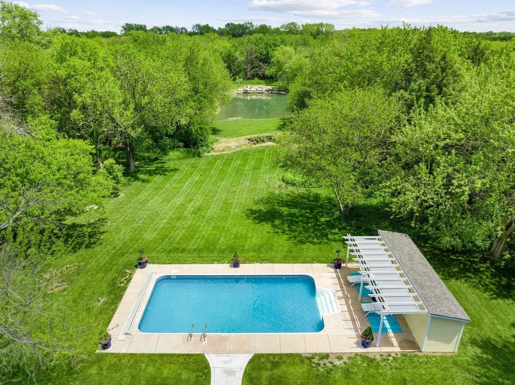 7660 N 159th Street E Benton KS 67017