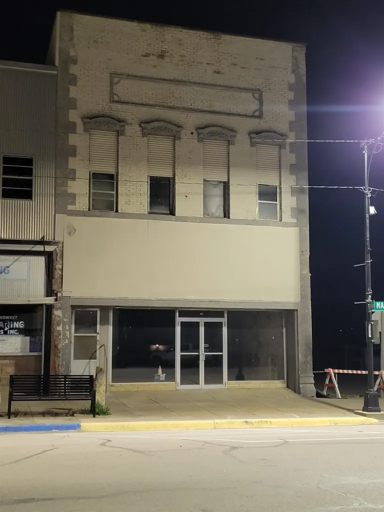 200 N Main Street Eureka KS 67045