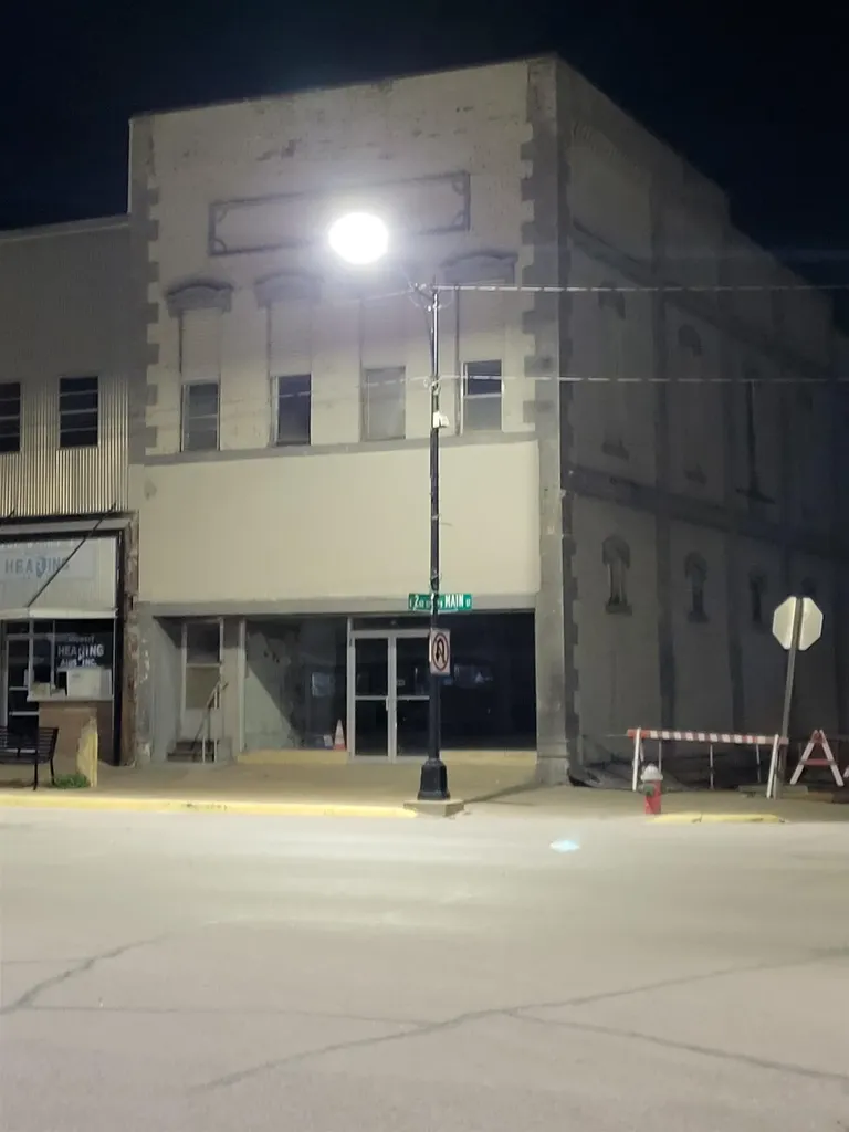 200 N Main Street Eureka KS 67045