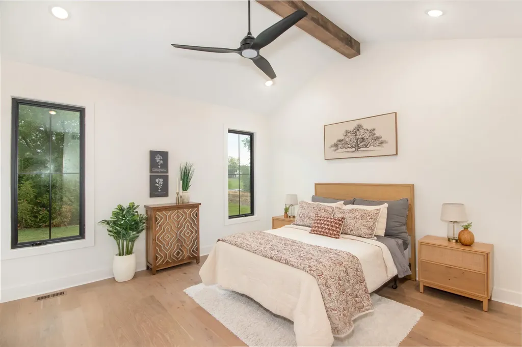 329 N Sarah Court Derby KS 67037