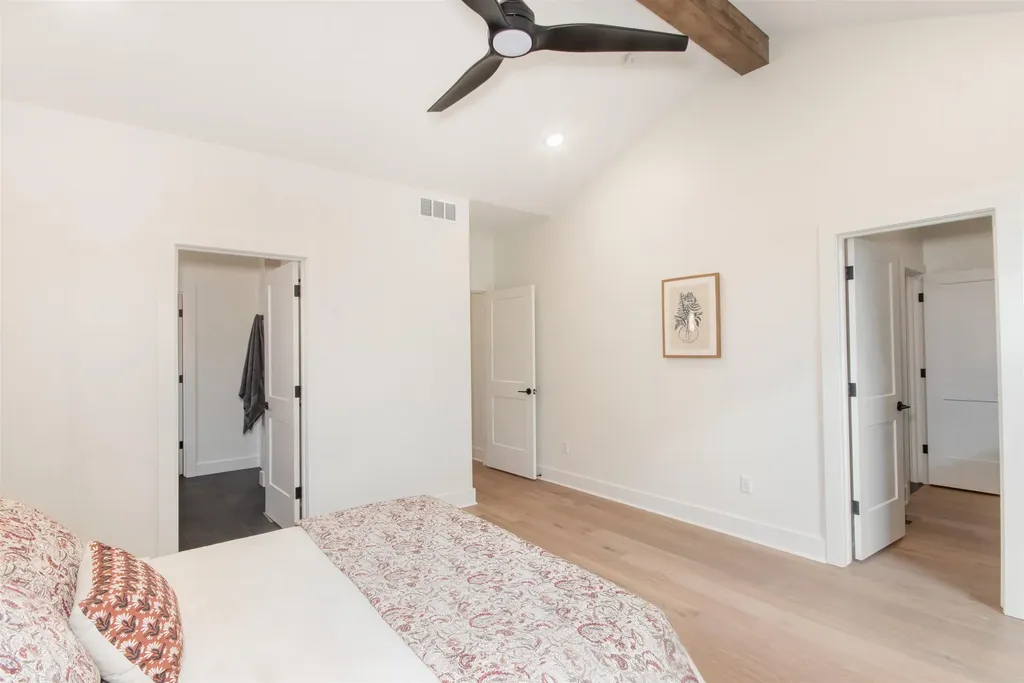 329 N Sarah Court Derby KS 67037