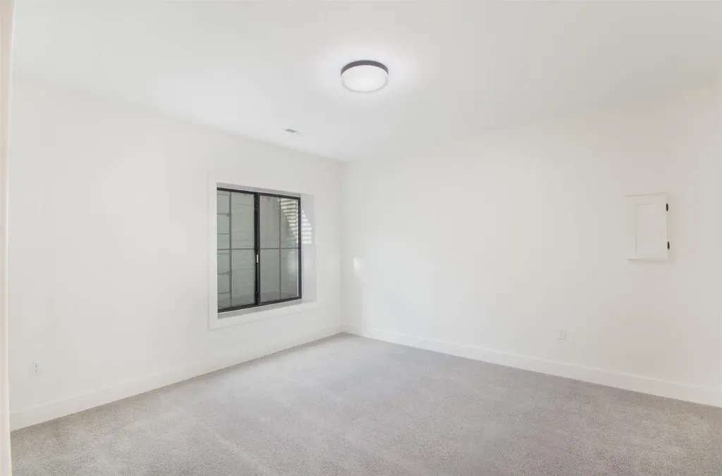 329 N Sarah Court Derby KS 67037