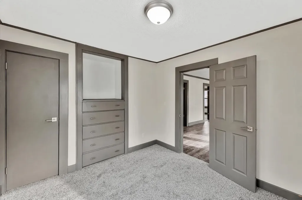 1421 S Hydraulic Street Wichita KS 67211