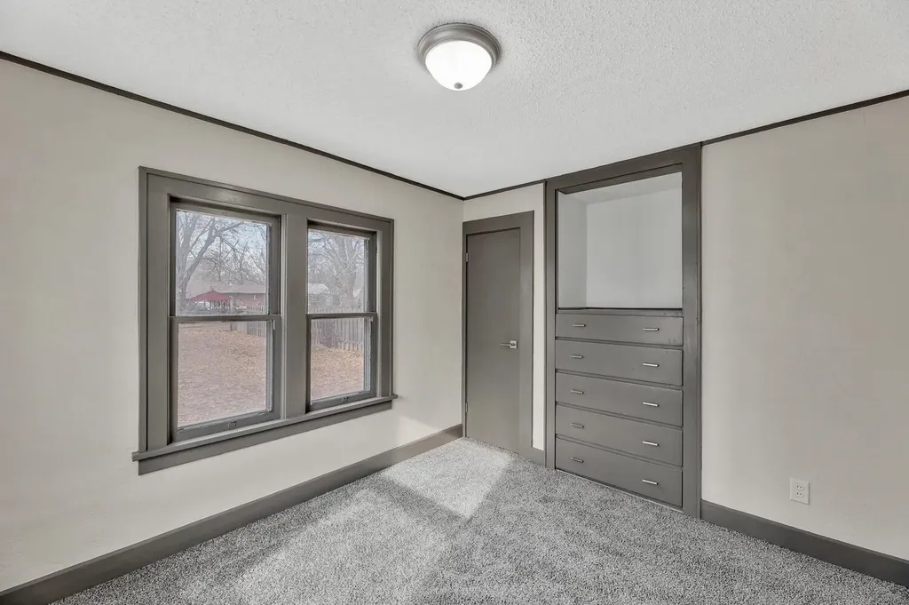 1421 S Hydraulic Street Wichita KS 67211