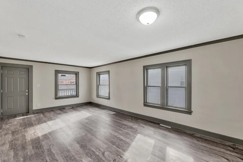 1421 S Hydraulic Street Wichita KS 67211
