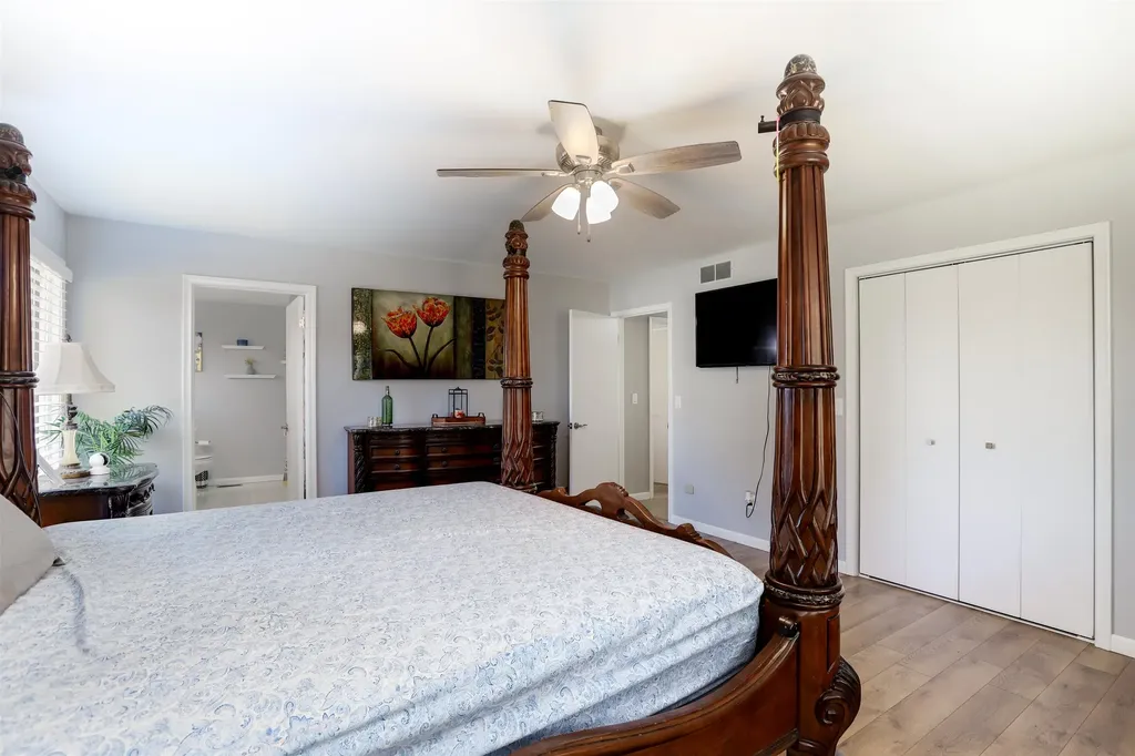 9838 W Dubon Street Wichita KS 67209