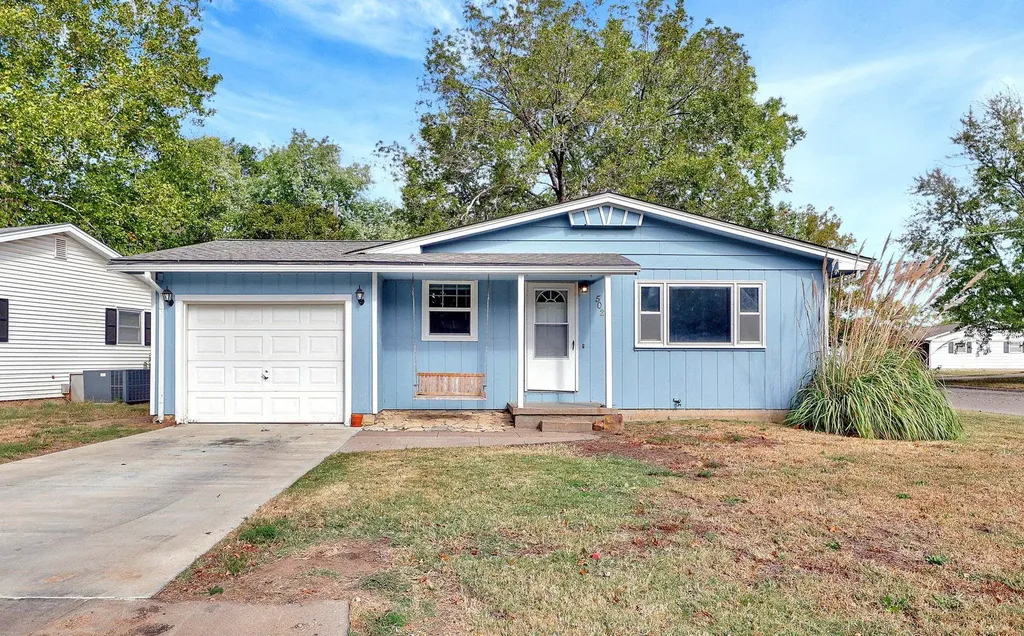 502 W 12th Avenue El Dorado KS 67042